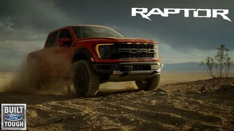Beneath the F-150 Raptor's new hood, which now features a prominent heat extractor, is the familiar high-output version of Ford's 450-hp twin-turbo 3.5-liter EcoBoost V-6. 